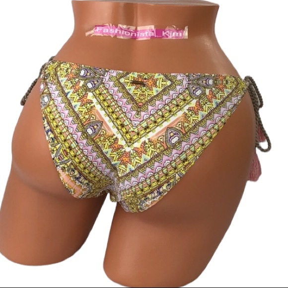 New Victoria's Secret gorgeous swimsuit set - Picture 5 of 12